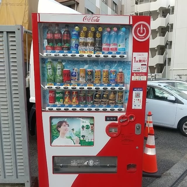 ③自動販売機設置:栄養補助による朝食欠食率改善